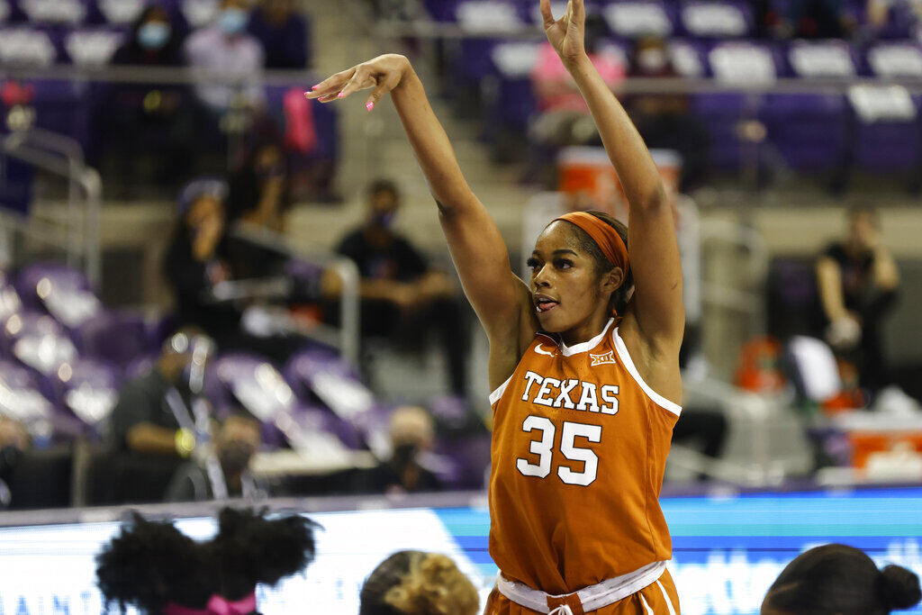 Charli Collier, Texas